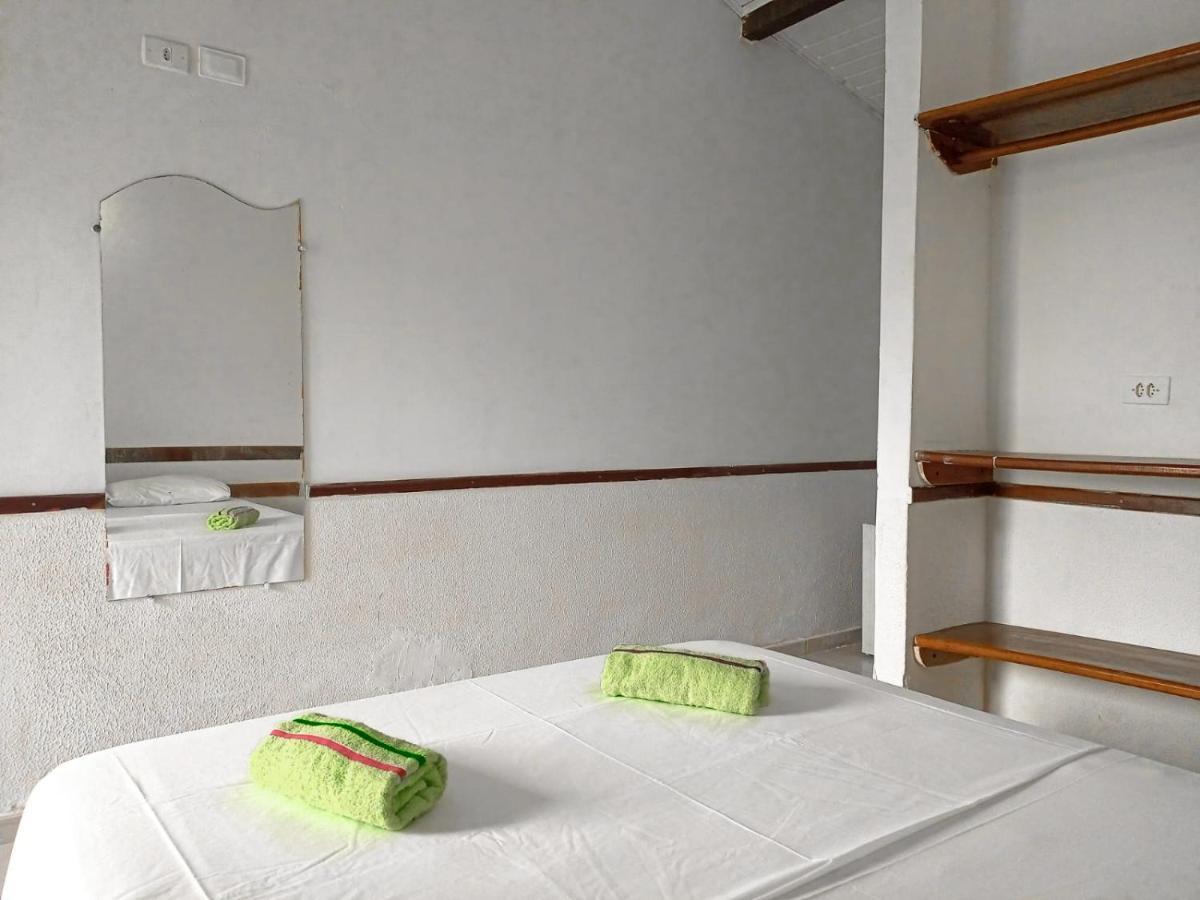 Chales Suites Pe Na Areia Guaibim Exteriör bild